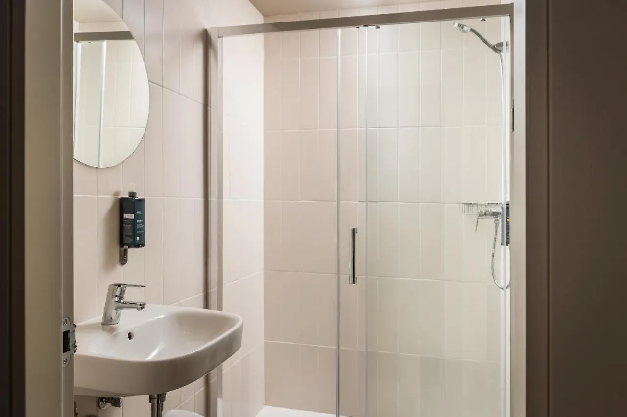Hotel Bypillow The Bloom Girona
