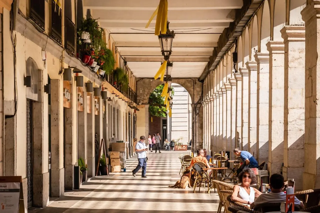 Hotel Bypillow The Bloom Girona